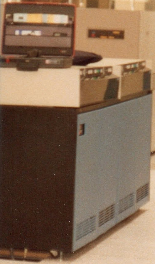 StorageTek STC 8350 and 8650 disk drive